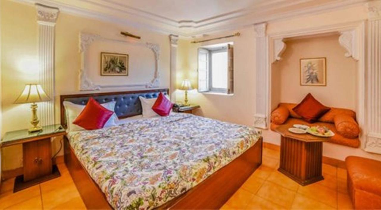 Hotel Sugan Niwas Palace Jaipur Ngoại thất bức ảnh